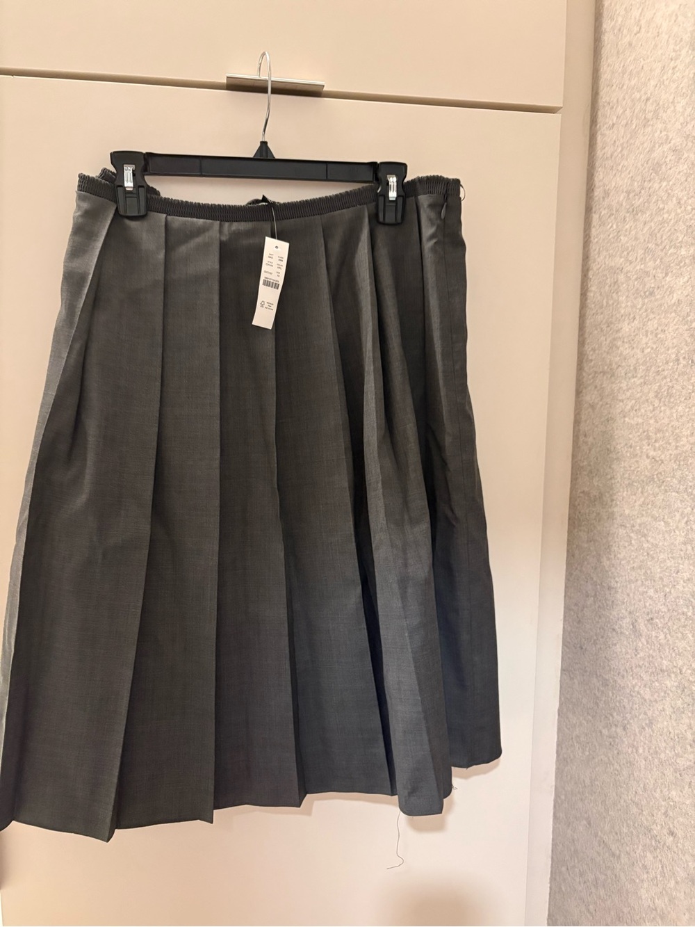 J. Crew Pleated Wool-Blend Skirt. Size 16. New with tags.